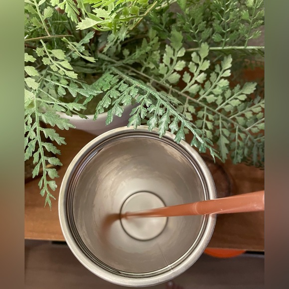 2018 Starbucks Rose Gold Holiday Steel 24 oz Tumbler - Picture 5 of 6